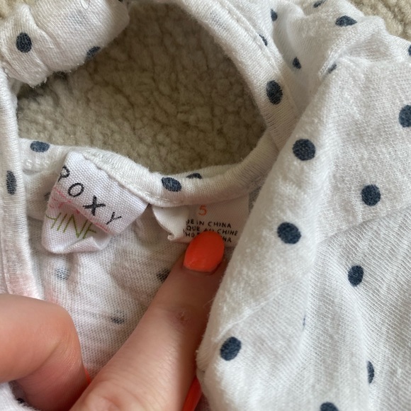 Roxy camera top - Picture 2 of 4